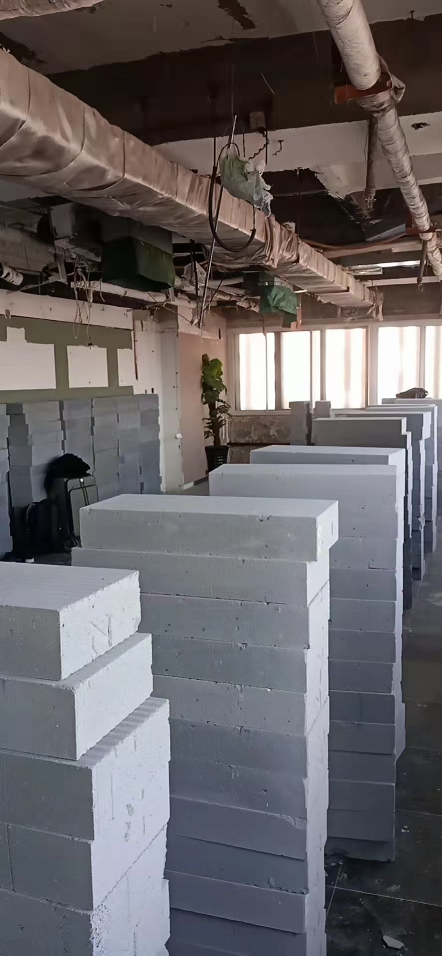 轻质砖隔墙现场7